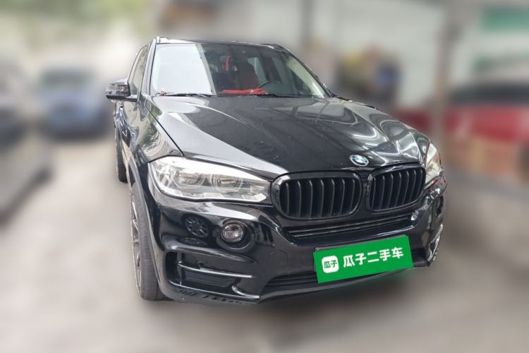 Used BMW X5  Front Right 45 Deg