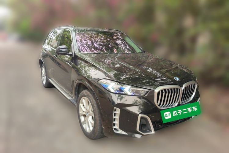 Used BMW X5 2014 xDrive35i Elegant Edition Front Right 45 Deg
