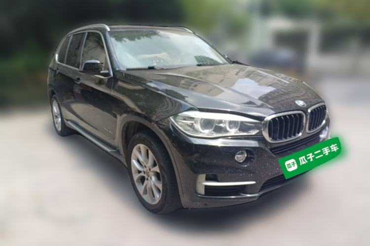 Used BMW X5 2014 xDrive35i Elegant Edition Front Right 45 Deg