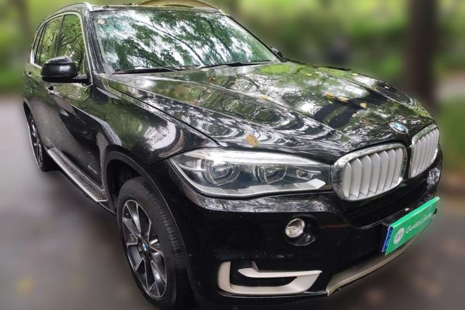 Used BMW X5 2014 xDrive35i Luxury Edition Front Right 45 Deg