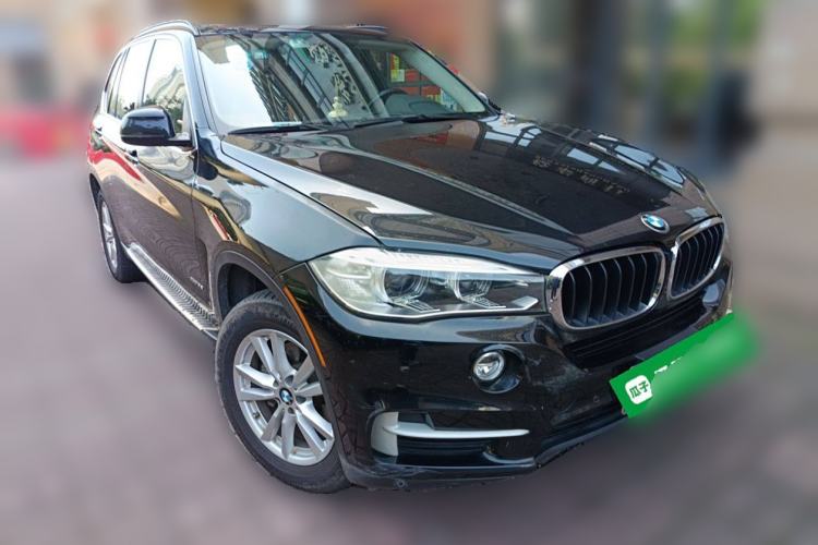 Used BMW X5 2014 xDrive35i M Sport U.S. specification Front Right 45 Deg