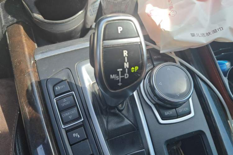 Used BMW X5 2014 xDrive35i Leading Model Gear Lever