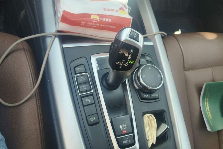 Used BMW X5 2014 xDrive35i Elegant Edition Gear Lever