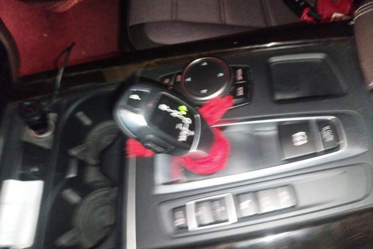 Used BMW X5 2014 xDrive35i Elegant Edition Gear Lever