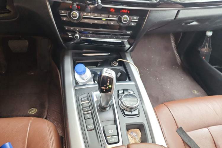 Used BMW X5  Gear Lever