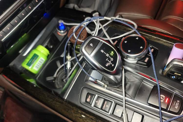 Used BMW X5 2014 xDrive35i Luxury Edition Gear Lever