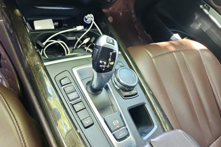 Used BMW X5 2014 xDrive35i Leading Model Gear Lever