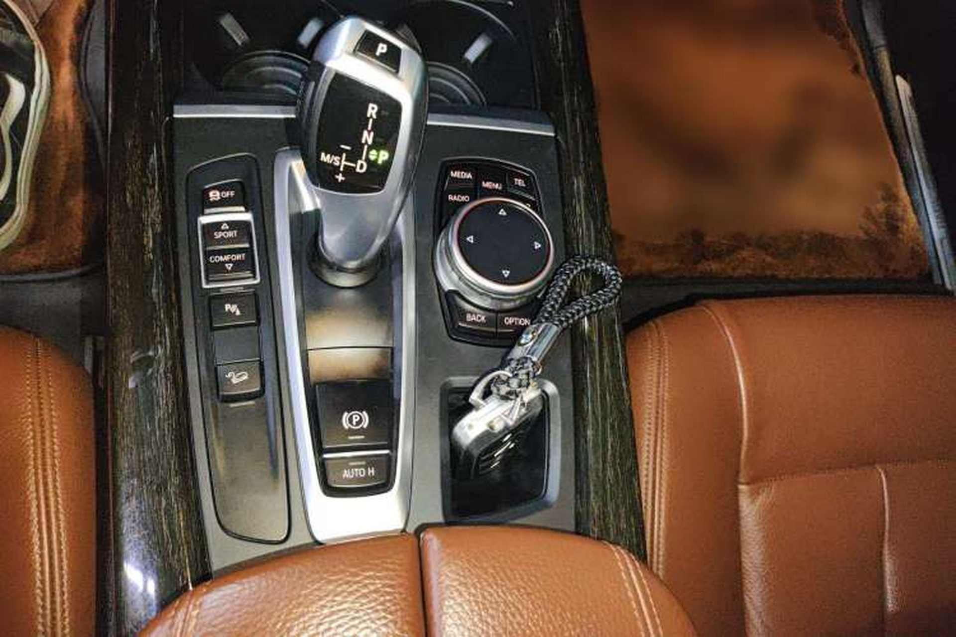 Used BMW X5 2014 xDrive35i Luxury Edition Gear Lever