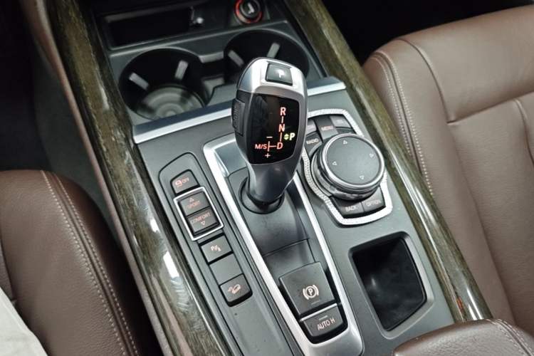 Used BMW X5 2014 xDrive35i Leading Model Gear Lever