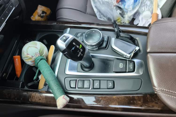 Used BMW X5 2014 xDrive35i Leading Model Gear Lever