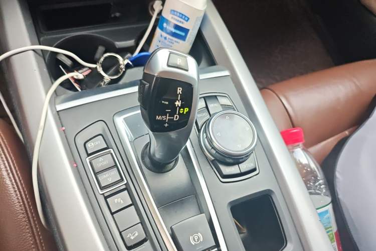 Used BMW X5  Gear Lever