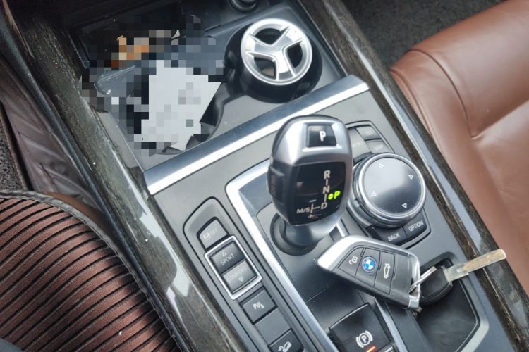 Used BMW X5 2014 xDrive35i Luxury Edition Gear Lever