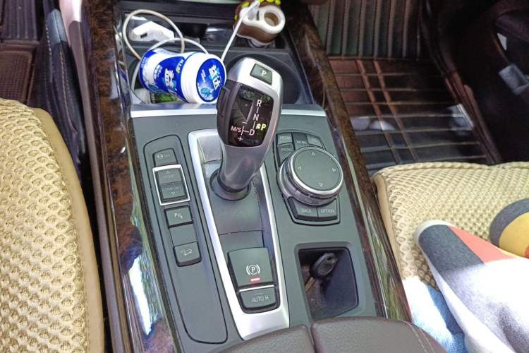 Used BMW X5 2014 xDrive35i Elegant Edition Gear Lever