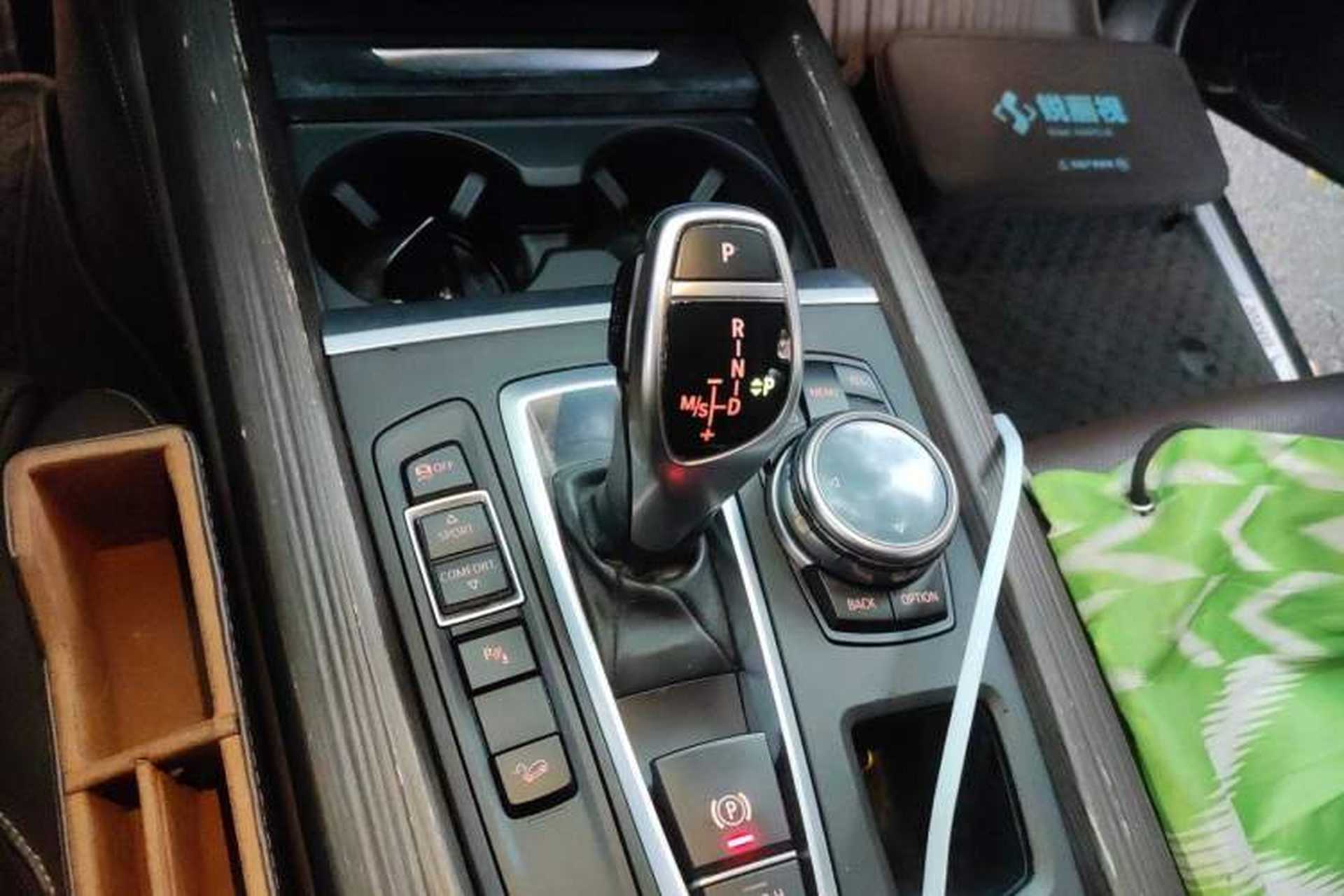 Used BMW X5 2014 xDrive35i Luxury Edition Gear Lever