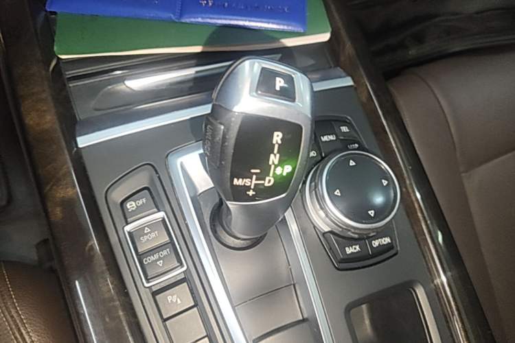 Used BMW X5 2014 xDrive35i Leading Model Gear Lever
