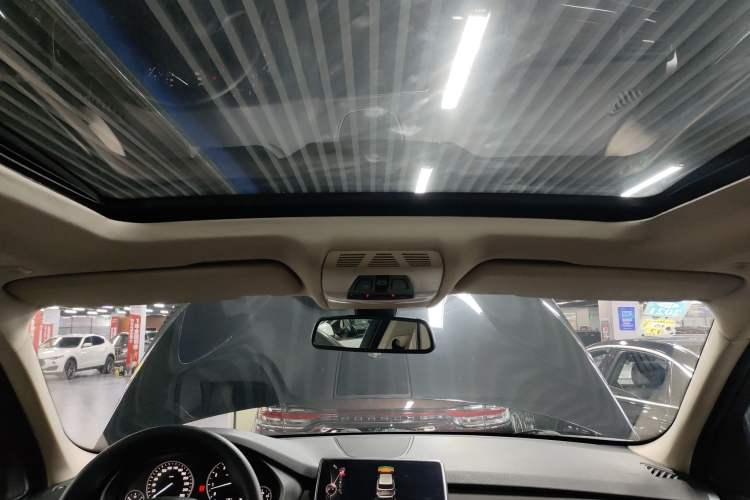 Used BMW X5 2014 xDrive35i Luxury Edition Headliner