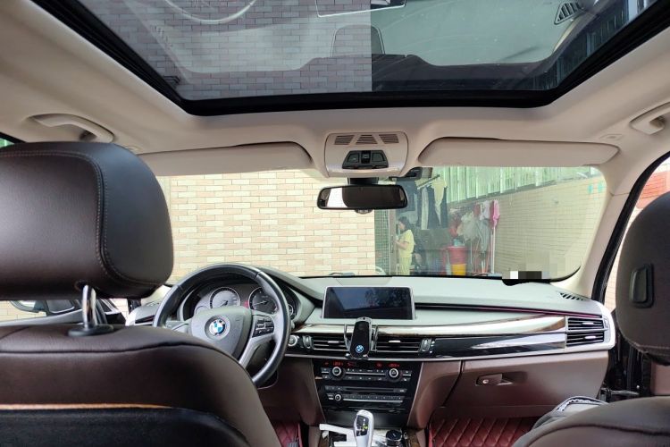 Used BMW X5 2014 xDrive35i Leading Model Headliner