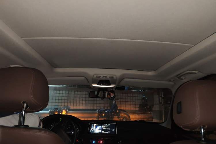 Used BMW X5 2014 xDrive35i Elegant Edition Headliner