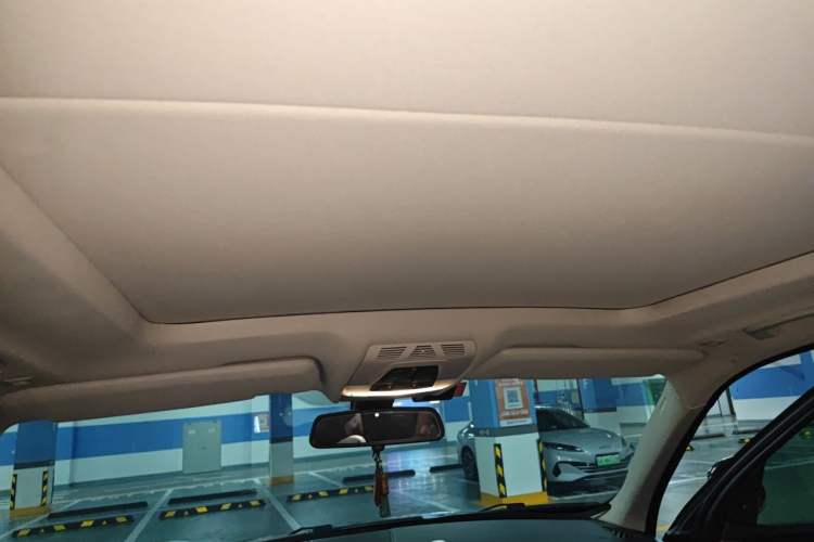 Used BMW X5 2014 xDrive35i Elegant Edition Headliner