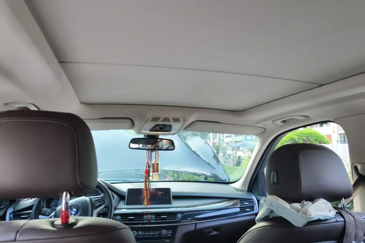 Used BMW X5 2014 xDrive35i Leading Model Headliner