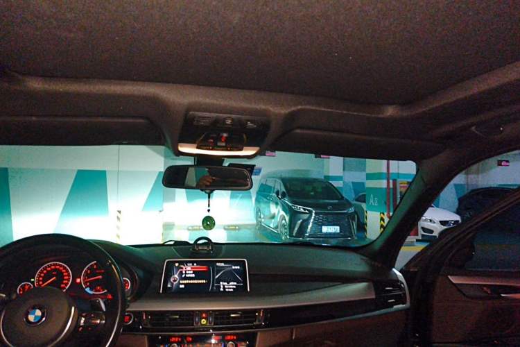 Used BMW X5 2014 xDrive35i Elegant Edition Headliner