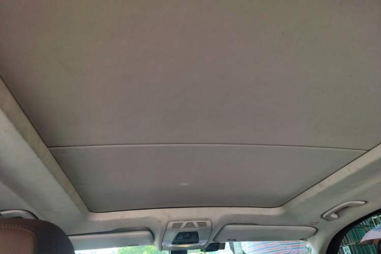 Used BMW X5  Headliner