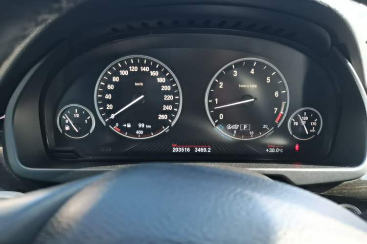 Used BMW X5 2014 xDrive35i Leading Model Instrument Cluster