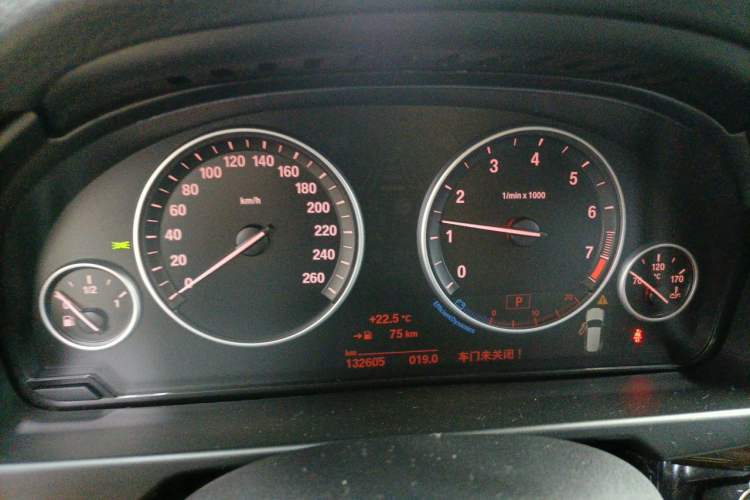 Used BMW X5 2014 xDrive35i Elegant Edition Instrument Cluster