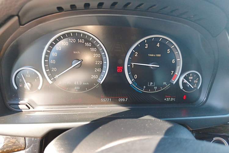 Used BMW X5 2014 xDrive35i Elegant Edition Instrument Cluster