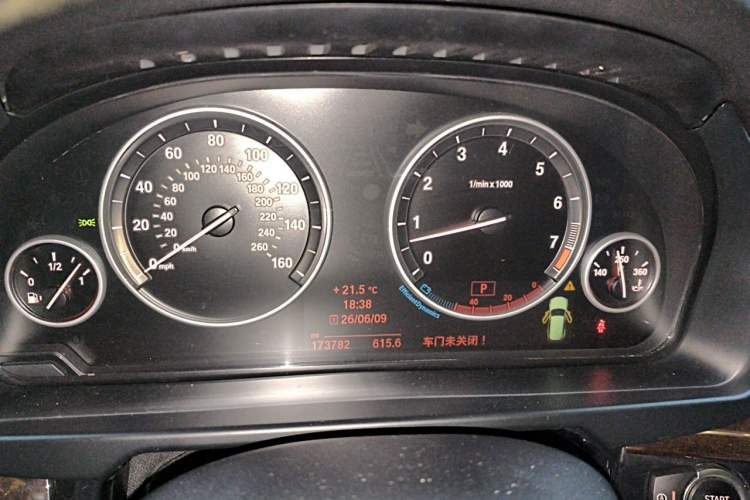 Used BMW X5  Instrument Cluster