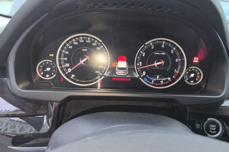 Used BMW X5 2014 xDrive35i Elegant Edition Instrument Cluster