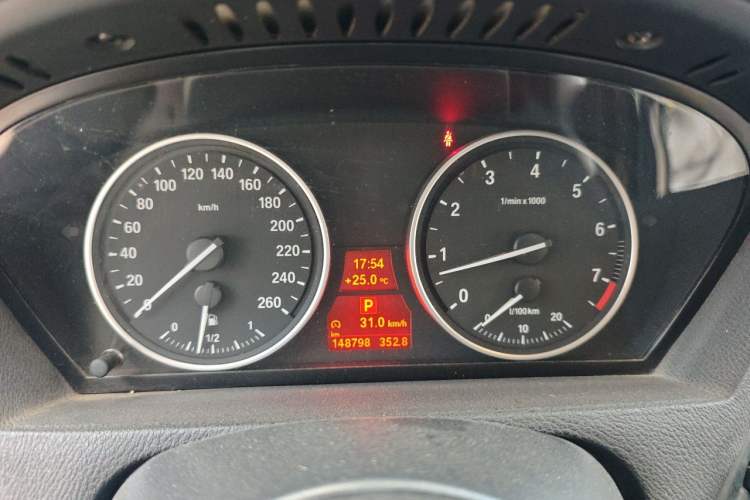 Used BMW X5  Instrument Cluster