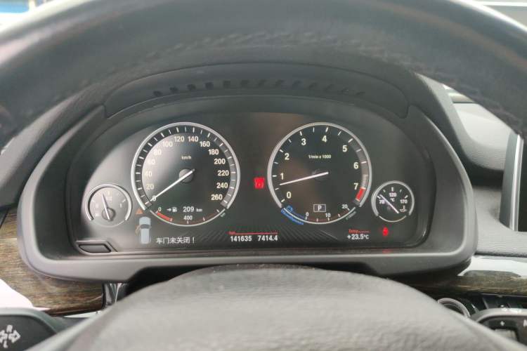 Used BMW X5 2014 xDrive35i Luxury Edition Instrument Cluster