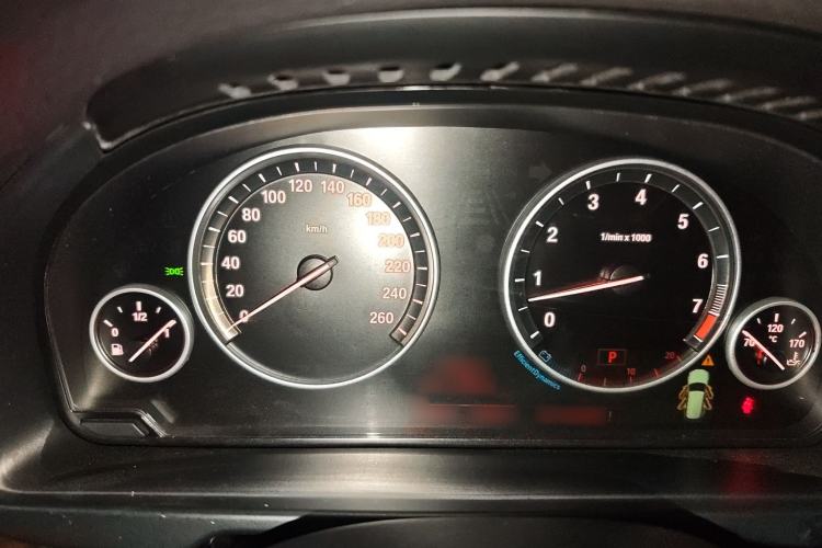 Used BMW X5 2014 xDrive35i Elegant Edition Instrument Cluster