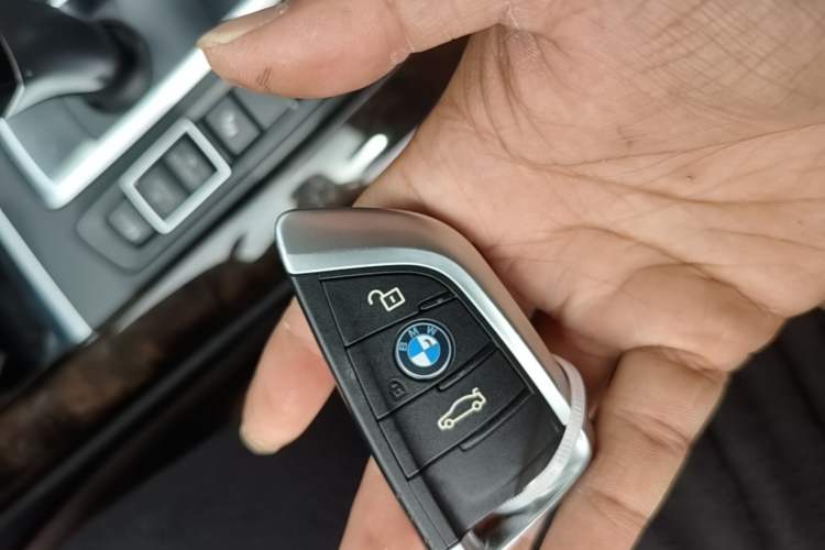 Used BMW X5 2014 xDrive35i Elegant Edition Interior 1