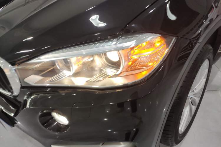 Used BMW X5 2014 xDrive35i Leading Model Left Front Headlight