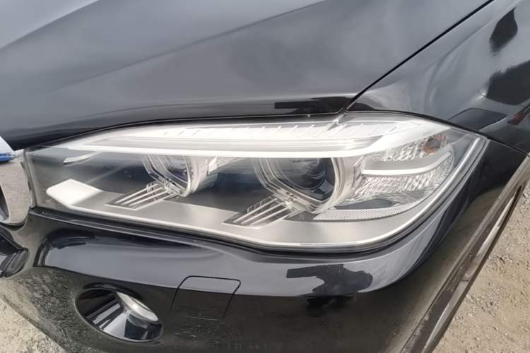 Used BMW X5 2014 xDrive35i Elegant Edition Left Front Headlight