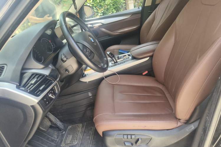 Used BMW X5 2014 xDrive35i Elegant Edition Left Front Seat