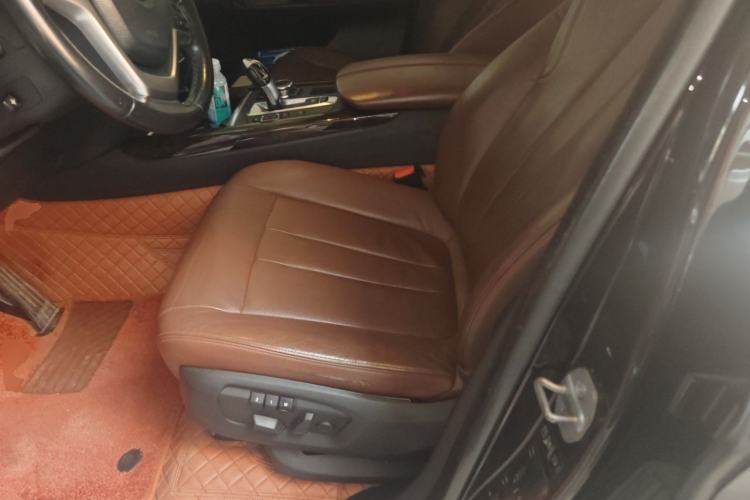 Used BMW X5 2014 xDrive35i Elegant Edition Left Front Seat