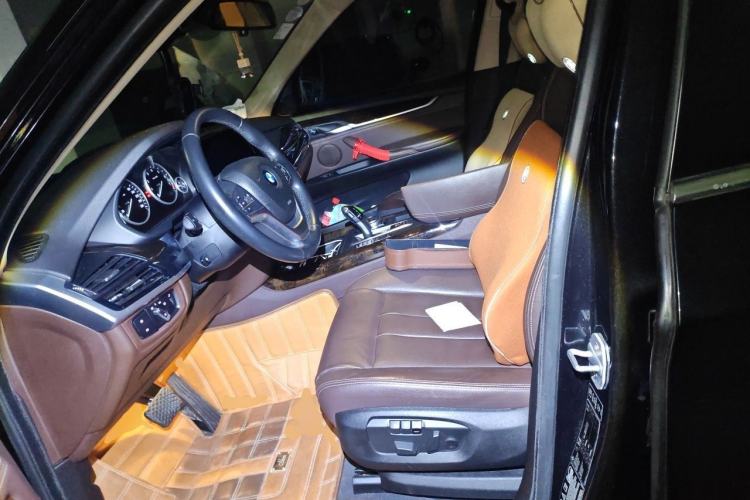 Used BMW X5 2014 xDrive35i Elegant Edition Left Front Seat