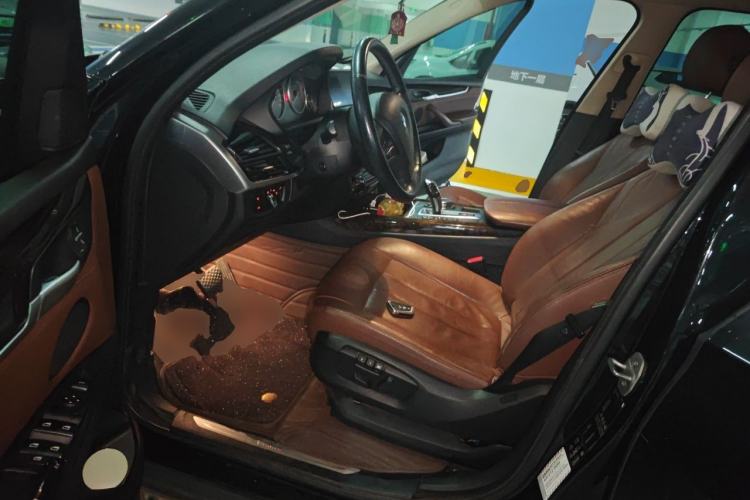 Used BMW X5 2014 xDrive35i Elegant Edition Left Front Seat