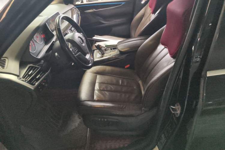 Used BMW X5 2014 xDrive35i Elegant Edition Left Front Seat