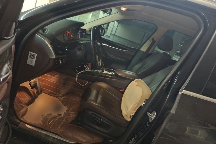 Used BMW X5 2014 xDrive35i Luxury Edition Left Front Seat