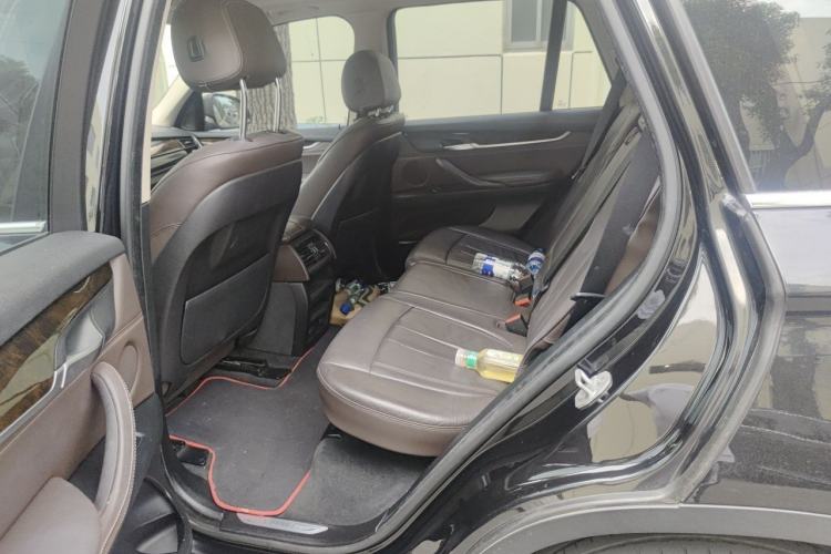 Used BMW X5 2014 xDrive35i Elegant Edition Left Rear Seat