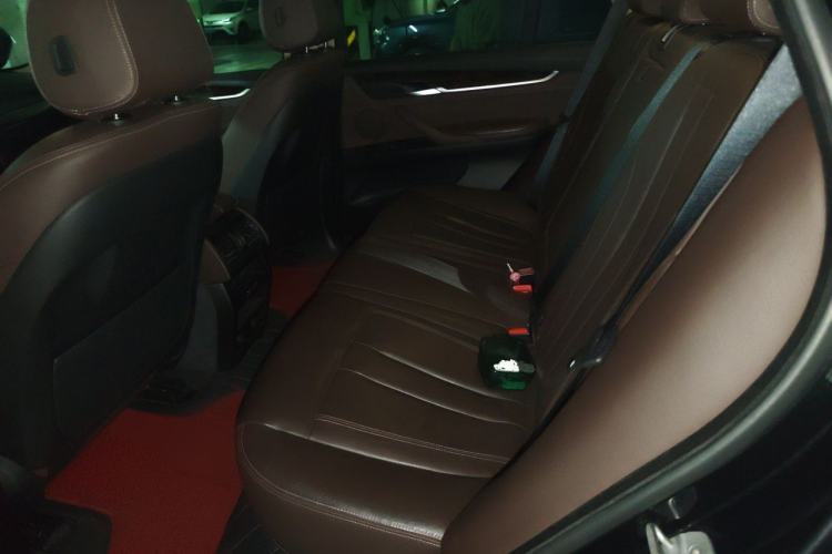 Used BMW X5 2014 xDrive35i Elegant Edition Left Rear Seat