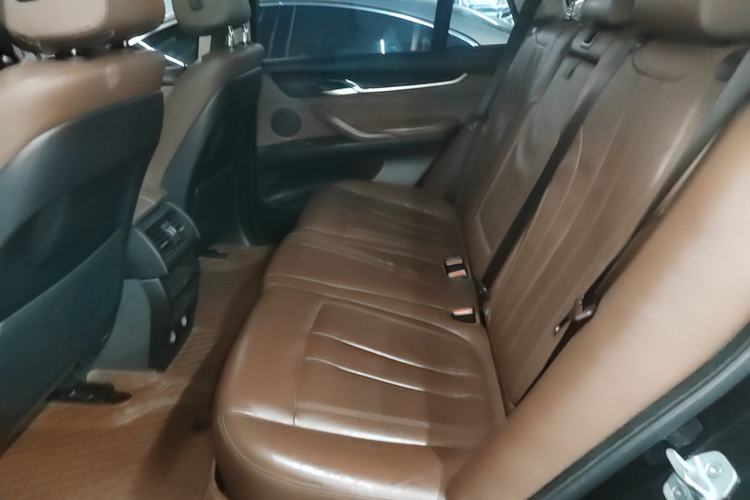 Used BMW X5 2014 xDrive35i Elegant Edition Left Rear Seat