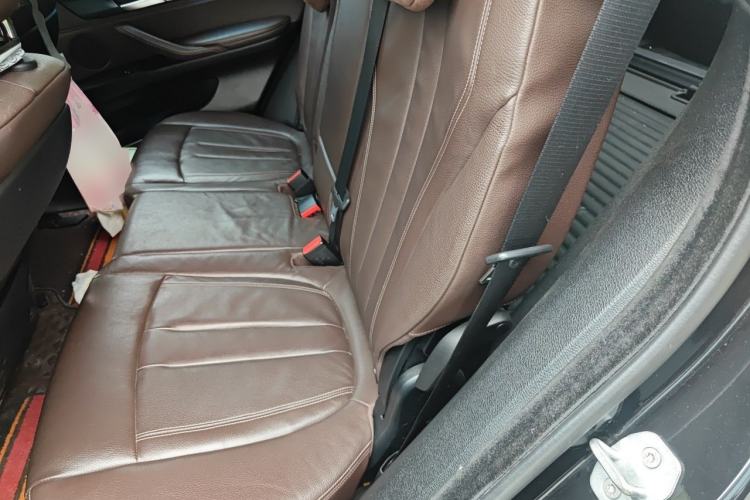 Used BMW X5 2014 xDrive35i Luxury Edition Left Rear Seat