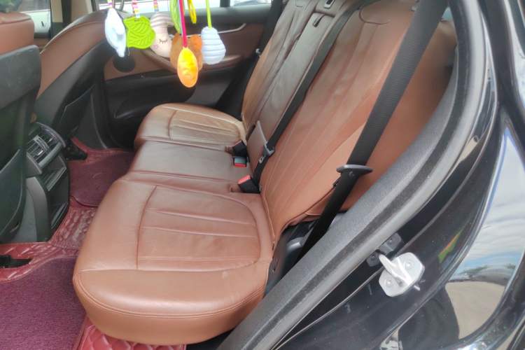 Used BMW X5 2014 xDrive35i Elegant Edition Left Rear Seat