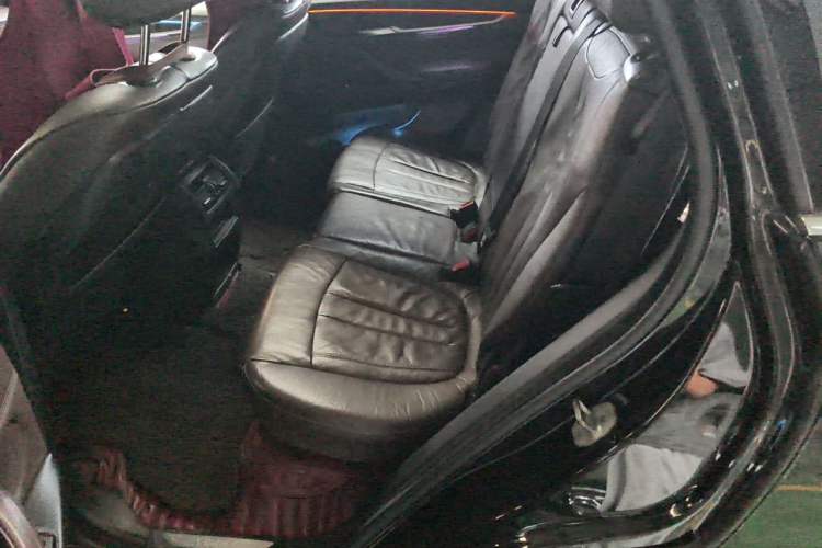 Used BMW X5 2014 xDrive35i Elegant Edition Left Rear Seat