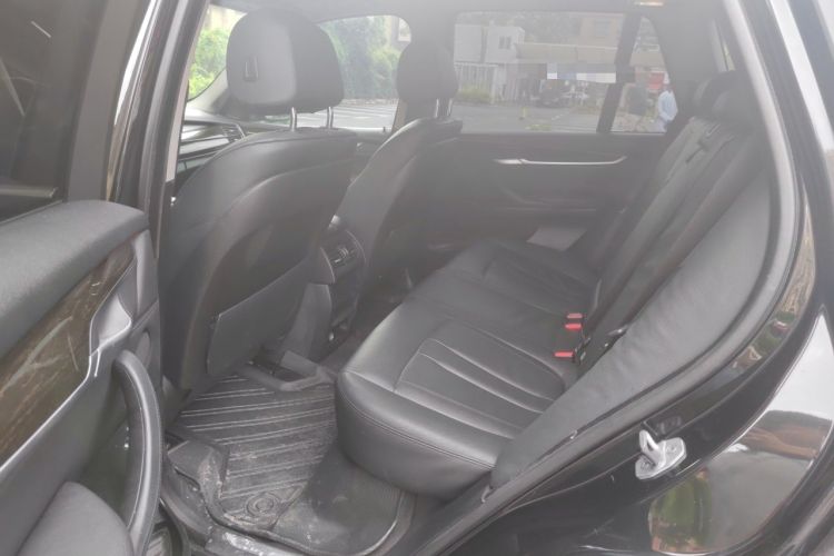 Used BMW X5 2014 xDrive35i Leading Model Left Rear Seat